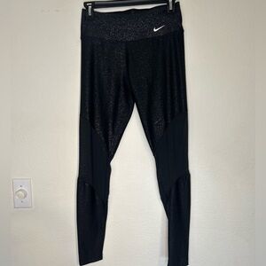 Nike  Active Victory Power Sparkle Mesh Panel
Training Women Leggings Small